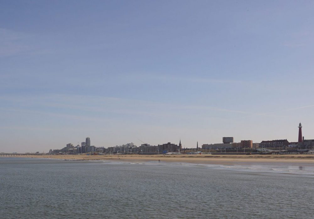 BANANA-ONLINE-MARKETING-de-pier-scheveningen-met-vuurtoren